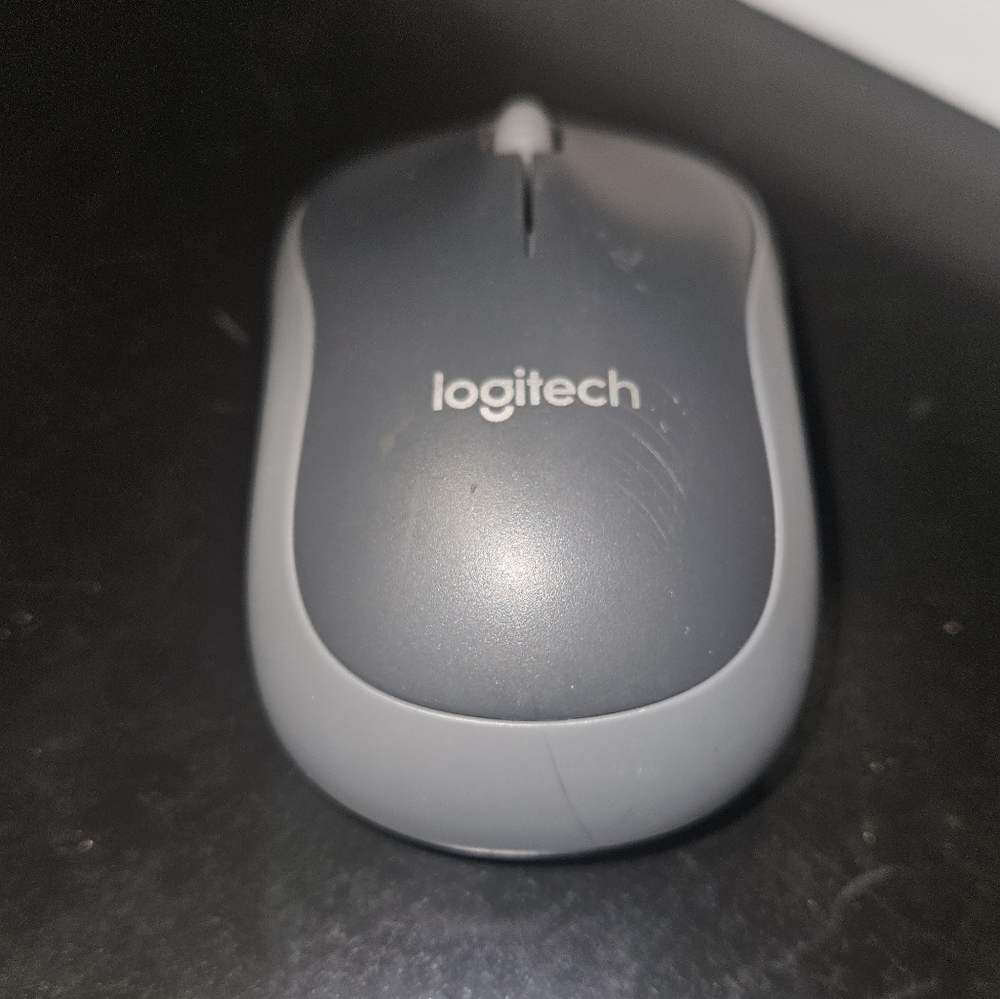 Logitech Wireless Mouse - Gray